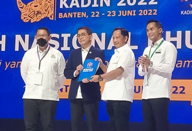 Pertama di Indonesia, Bupati Nganjuk Berikan Anugerah TKKD