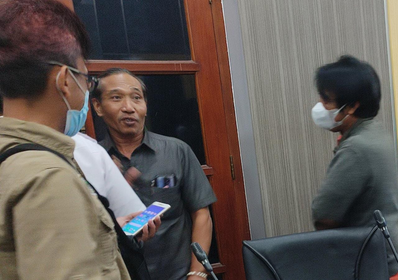 Jalani Sidang Etik BK DPRD Gresik, Nur Hudi Kekeh Ritual Pernikahan Nyeleneh Sebatas Konten