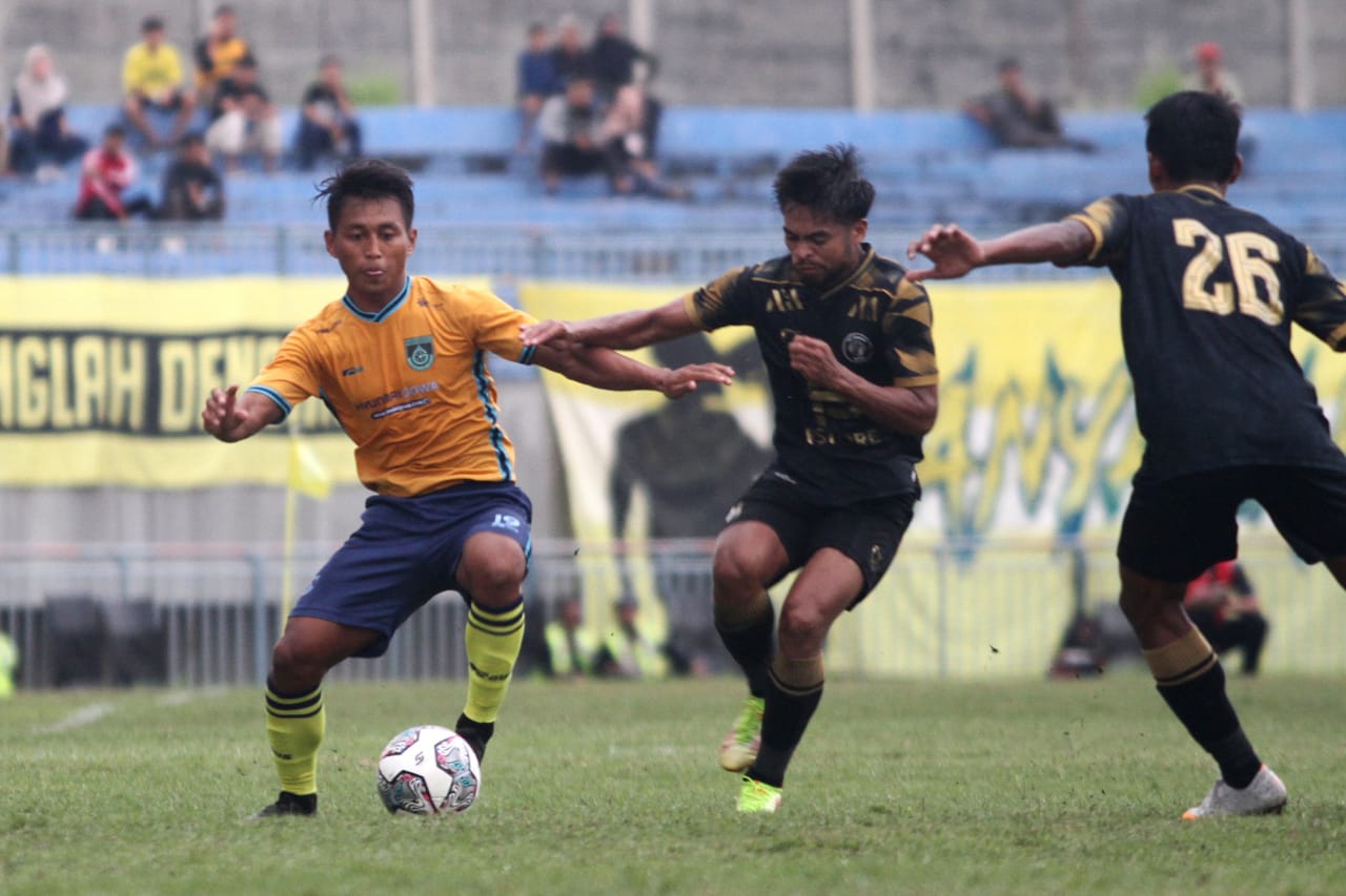 Laga Uji Coba, Gresik United Ditahan Imbang 2-2 FC Bekasi City