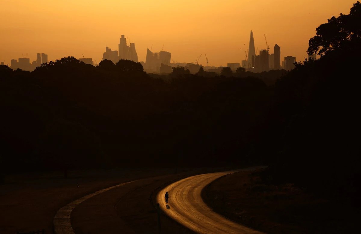 Inggris Hadapi Rekor Hari Terpanas Hingga 40°C