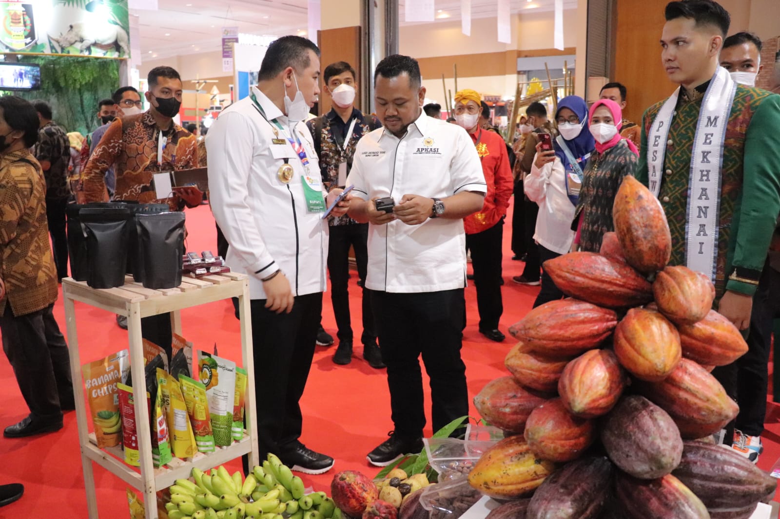 Gresik Pamerkan Produk UMKM Unggulan di Apkasi Expo Otonomi 2022