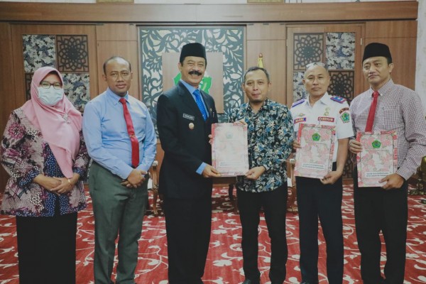 Pemkab Pamekasan Teken MoU dengan PLN