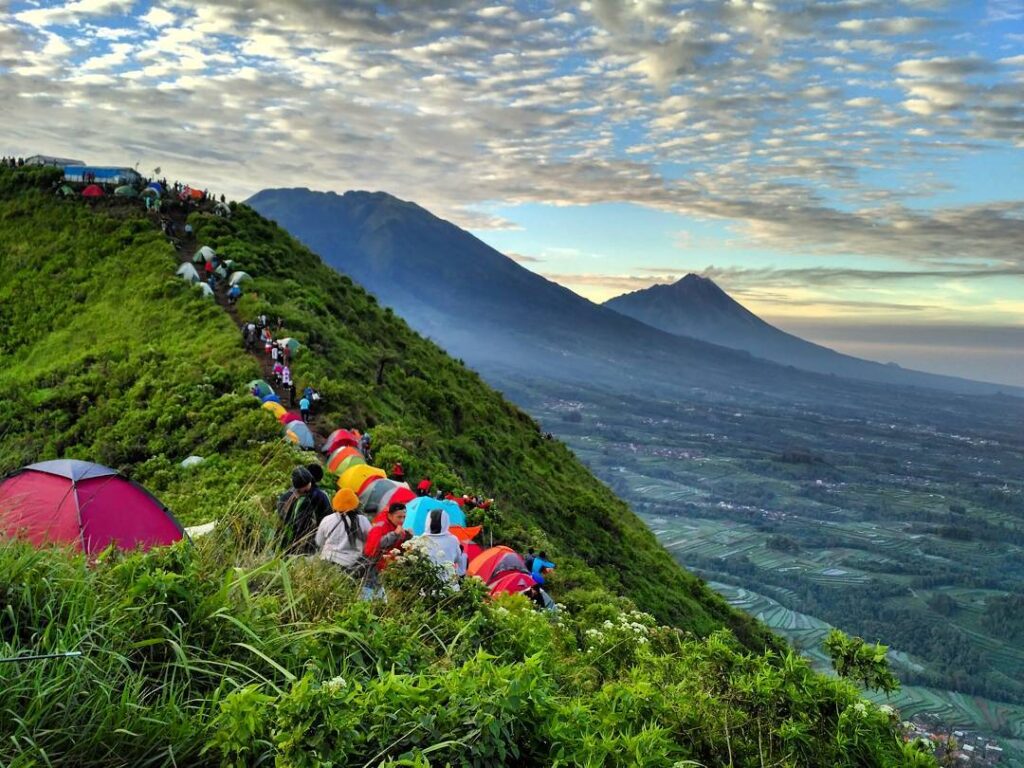 Wisata alam di Magelang: Gunung Andong (istimewa)