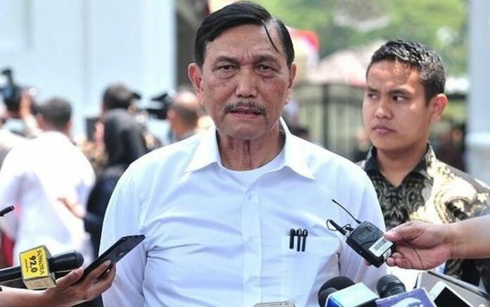 Luhut Beri Sinyal Presiden Akan Naikkan Harga BBM