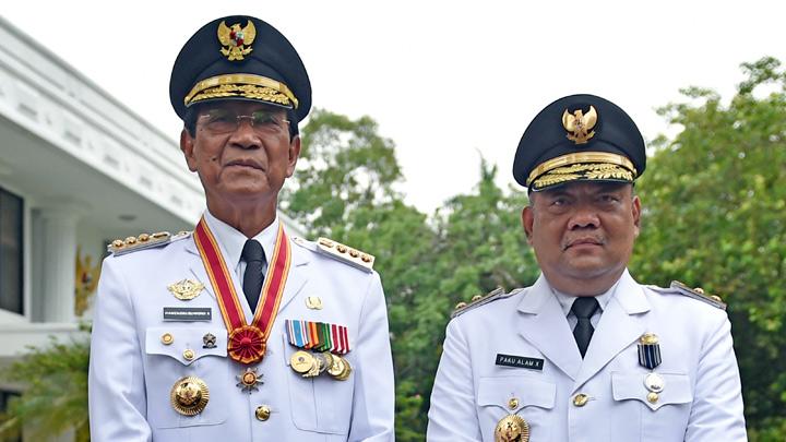 Sultan Hamengkubuwono X dan KGPAA Paku Alam X Ditetapkan Jadi Gubernur DIY 2022-2027