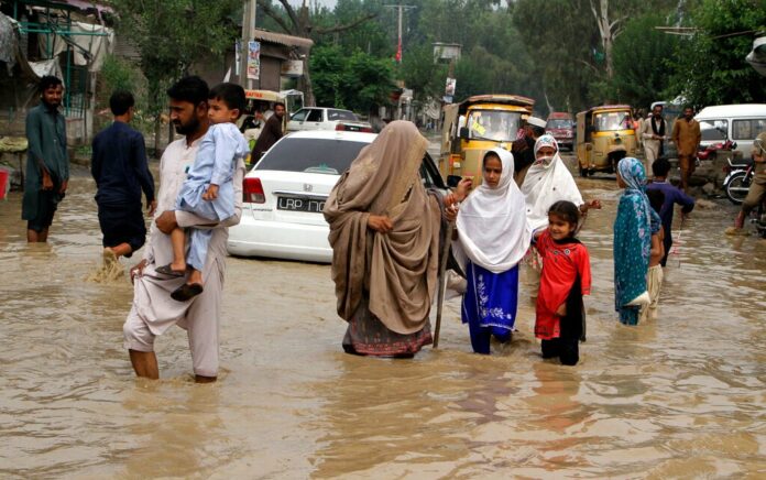 Banjir Pakistan: Korban Jiwa Mencapai Lebihd ari 1.000 Orang