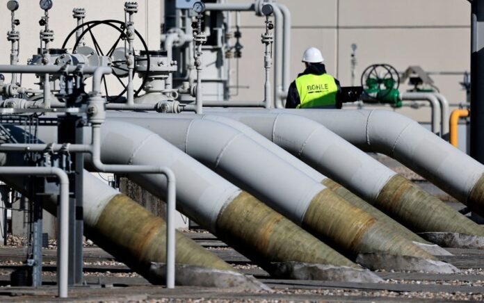 Pipa di fasilitas pendaratan pipa gas 'Nord Stream 1' di Lubmin, Jerman, 8 Maret 2022. Foto: Reuters/Hannibal Hanschke.