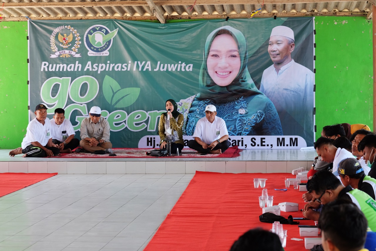 Ratna Juwita Launching Rumah Aspirasi IYA Juwita Go Green
