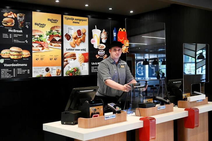 McDonald's Akan Mulai Buka Kembali di Ukraina