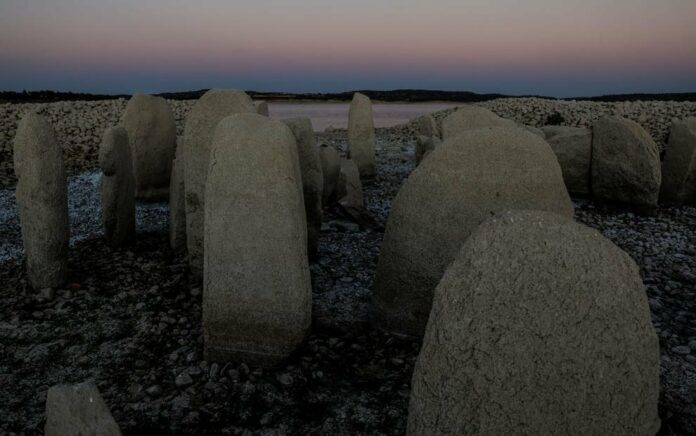 'Stonehenge Spanyol' Muncul dari Bendungan yang Dilanda Kekeringan