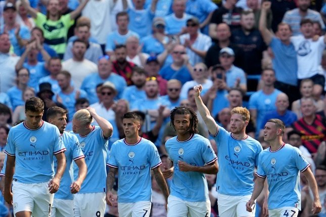 Ini Rincian Bonus Manchester City Jika Mampu Raih 4 Tropi Musim Ini