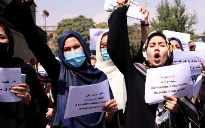 Taliban Bubarkan Protes Perempuan di Kabul dengan Tembakan Udara