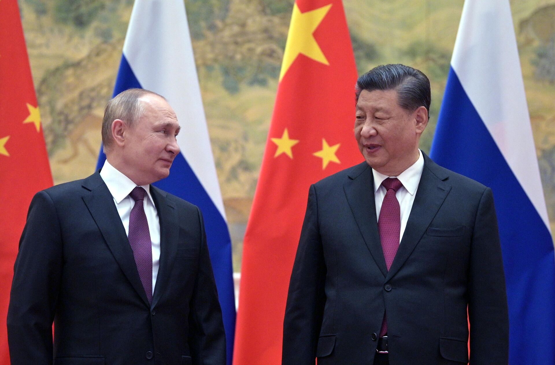 Jubir Rusia: Perjanjian Kerja Sama Moskow dan China Tidak untuk Mendominasi Dunia