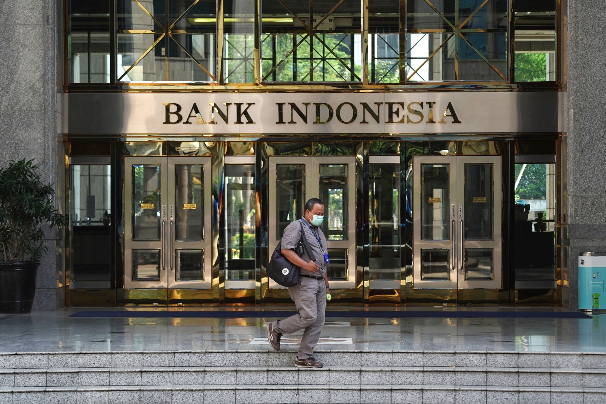 BI Proyeksi Pertumbuhan Ekonomi Indonesia Lebih Konservatif pada 2024