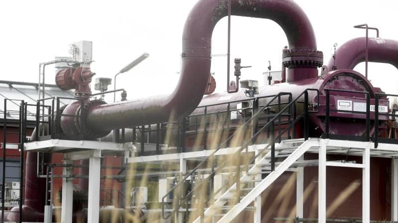 Paradoski Gas: Finlandia Terus Membeli LNG Rusia Meski UE Berjanji untuk Menekan Pasokan
