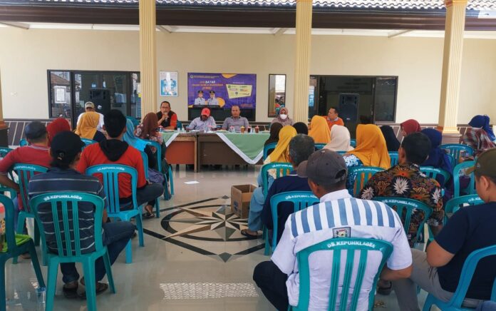 Rusak Jalan Hingga Rumah, Aktivitas Galian C di Wringinanom Gresik Diprotes Warga