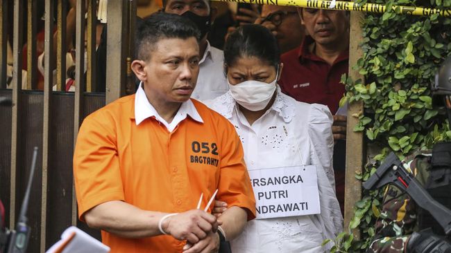 Tidak Ditahan, PC Terkesan Diperlakukan Istimewa