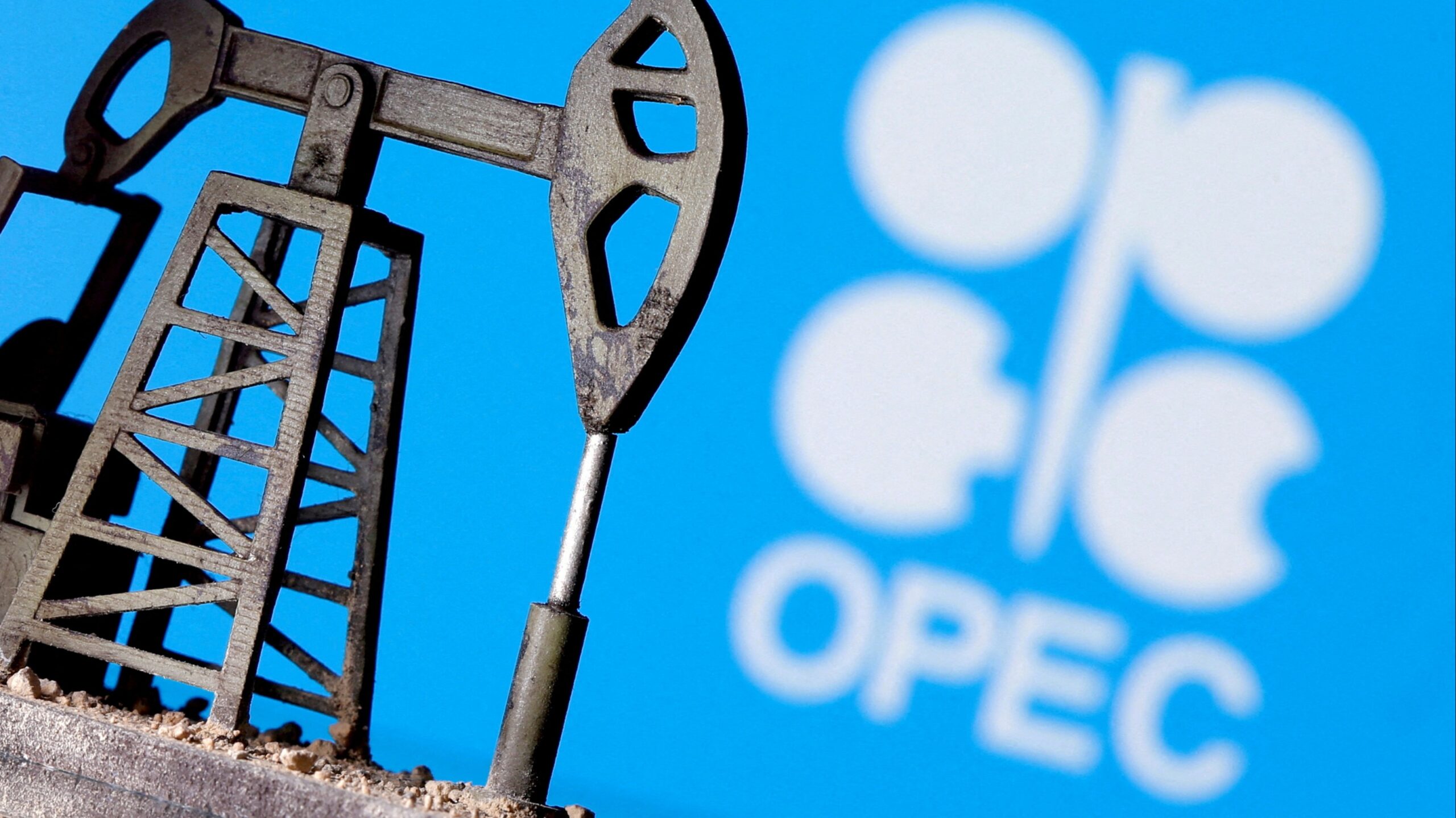OPEC+ Sepakat Memangkas Produksi Minyaknya Sebanyak 2 Juta Barel Per-Hari