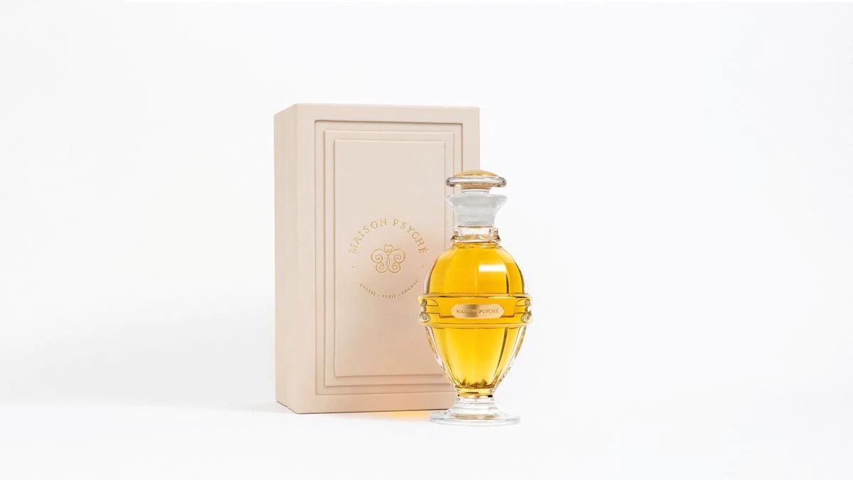 Remy Cointreau akan Memasuki Pasar Parfum Super Mewah