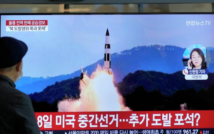 Korea Utara Luncurkan 17 Rudal ke Laut Jepang dan Laut Kuning