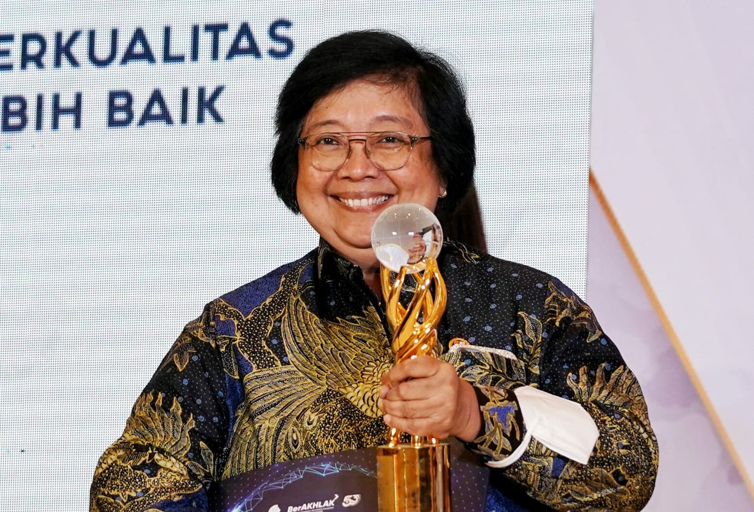 KLHK Raih Penghargaan Bhumandala Kanaka Tahun 2022