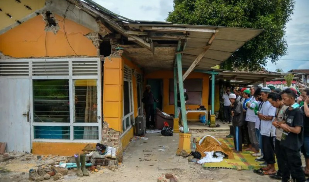 <strong>Update Korban Gempa Cianjur, BNPB: </strong>310 Orang Meninggal Dunia