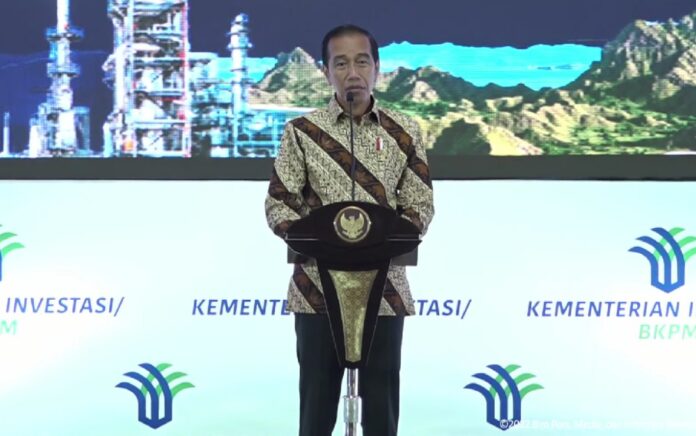 Presiden Jokowi Ingatkan Seluruh Pihak Bekerja Ekstra Hadapi Ancaman Resesi