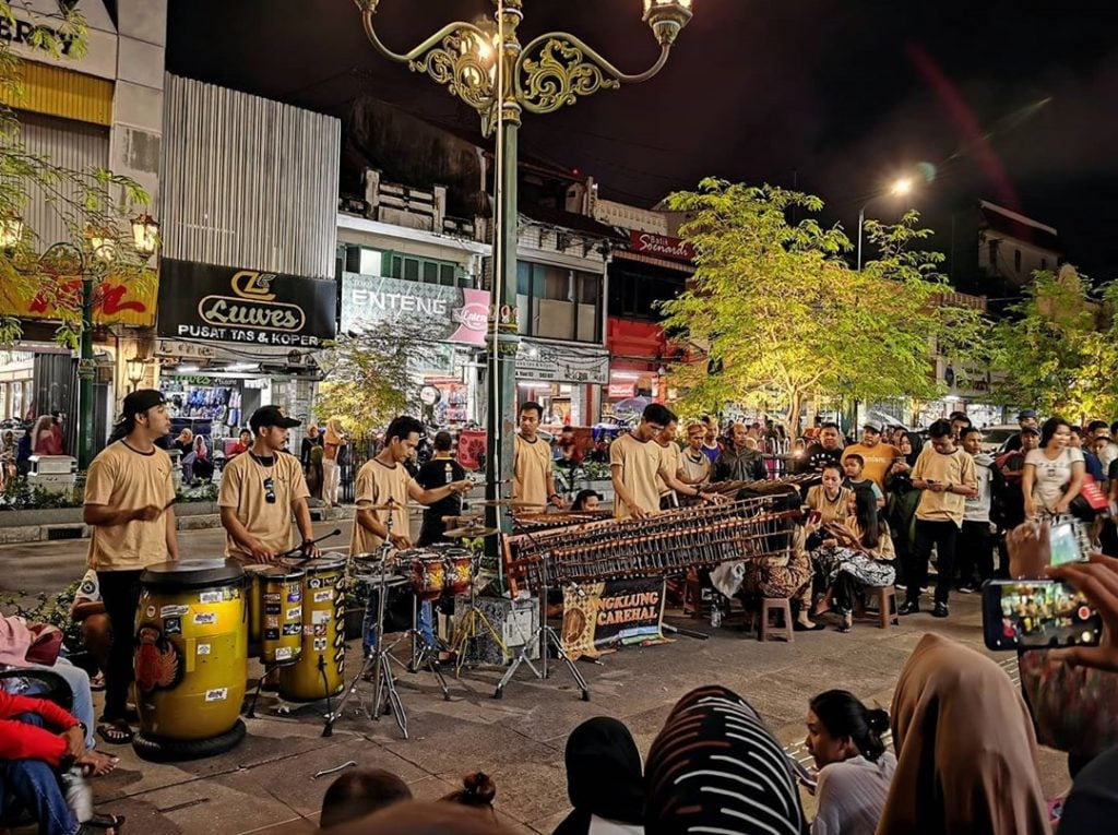 Dilarang Tampil, UPT Malioboro Diminta Berikan Izin Kepada Musisi Angklung Jogja