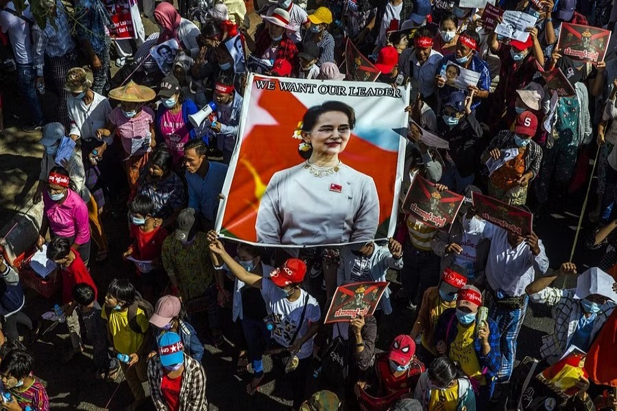 Sidang Tertutup, Pengadilan Myanmar Memvonis Tujuh Tahun Penjara kepada Aung San Suu Kyi