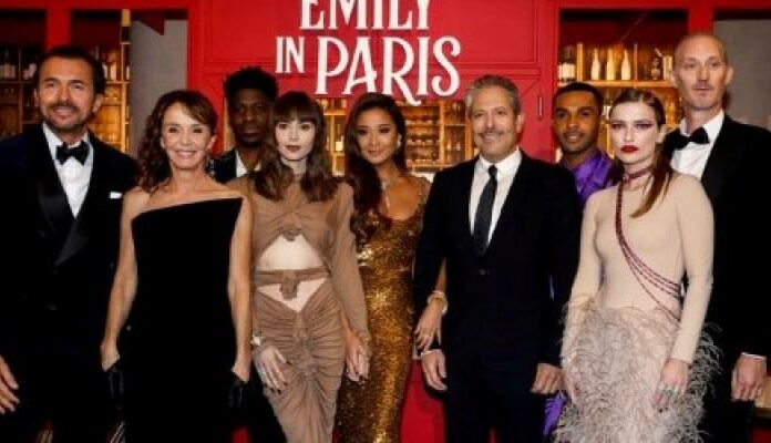 Serial 'Emily in Paris' Baru Mengangkat Kehidupan Prancis