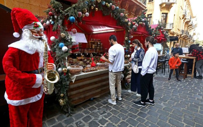 Natal Bangkitkan Suasana Sukacita di Beirut yang Dilanda Krisis