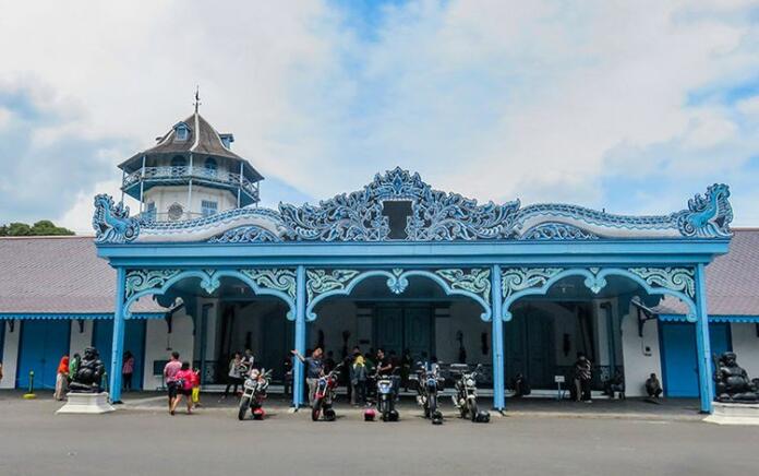 4 Orang Terluka dalam Insiden Kericuhan di Keraton Surakarta