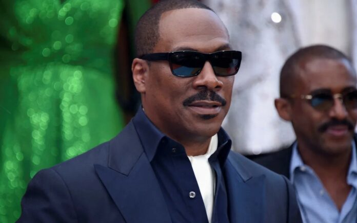 Eddie Murphy Terima Penghargaan Prestasi Seumur Hidup di Golden Globes