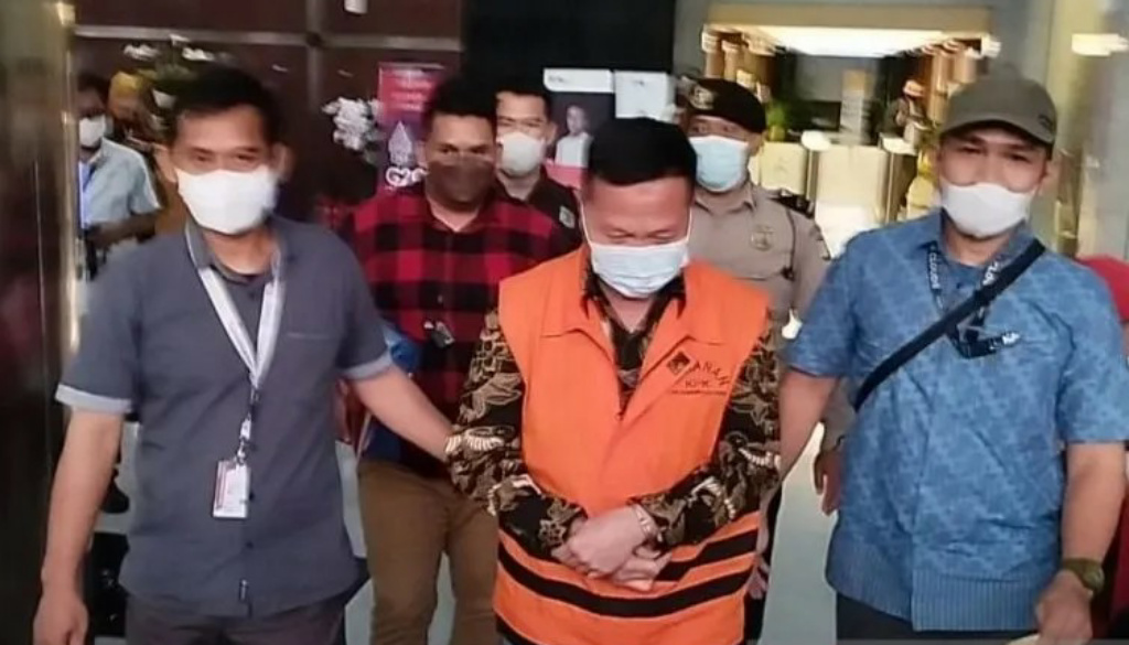 KPK Tahan Mantan Kepala BPN Riau M Syahrir