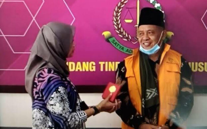 JPU Tuntut Mantan Rektor UIN Suska Riau Tiga Tahun Penjara