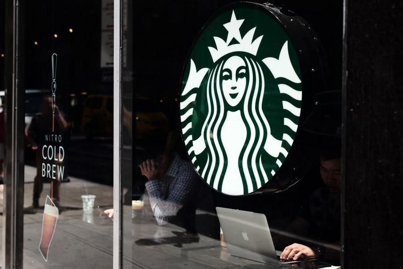 Pekerja dari Sekitar 100 Gerai Starbucks di AS Gelar Aksi Mogok 3 Hari