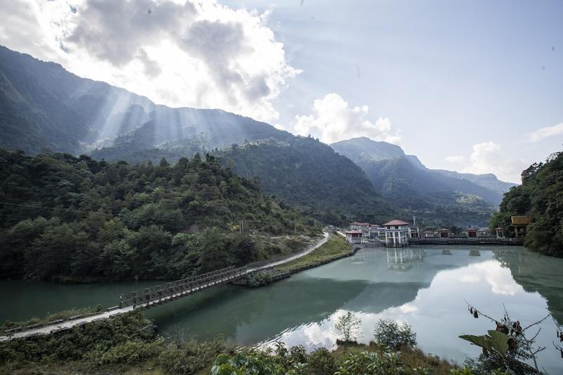 Nepal Cabut Larangan Impor Kendaraan dan Minuman Keras