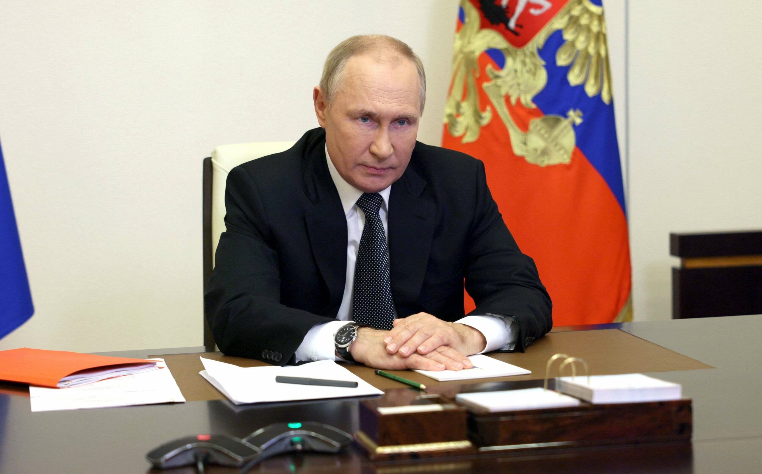 Vladimir Putin: Semua Harus Dilakukan untuk Melindungi Hak, Keamanan Penduduk Wilayah Baru Rusia