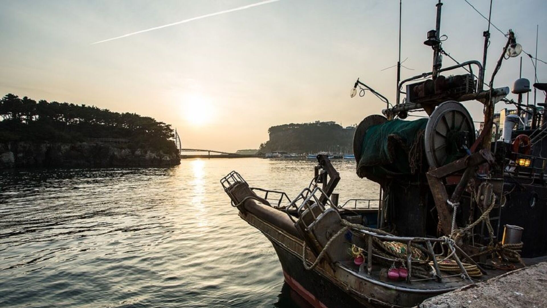 Kapal Cargo Hong Kong Tenggelam di Lepas Pantai Jeju, Korea Selatan