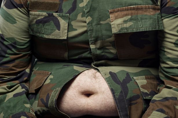 40.000 dari 145.000 Personel Militer Inggris Mengalami Masalah Obesitas