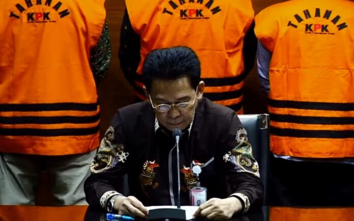 KPK Tetapkan 28 Eks DPRD Jambi Tersangka Kasus Suap RAPBD Zumi Zola