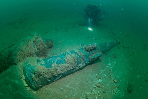 Ilmuwan dari Historic England Mengidentifikasi Kapal Karam Abad 17 di Perairan Eastbourne
