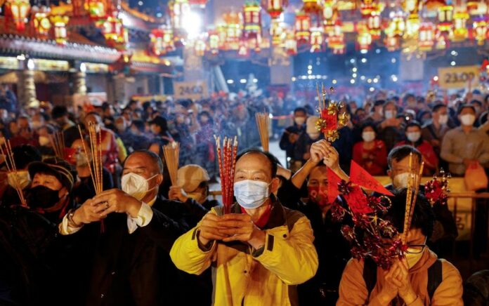 China Doakan Kesehatan di Tahun Baru Imlek Saat Jumlah Kematian COVID Meningkat