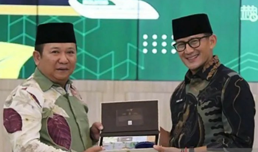 Menparekraf Sebut Program Santri Digitalpreneur Berdayakan Ekonomi Umat