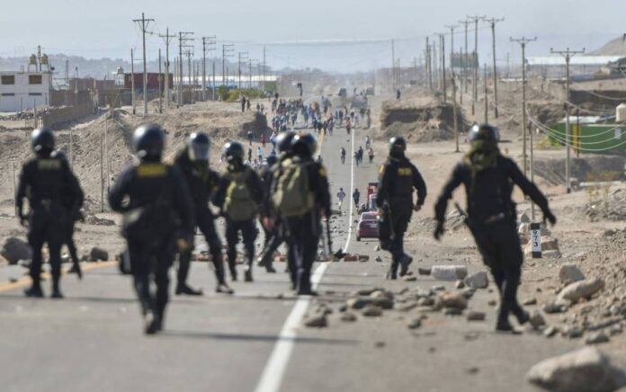 Hadapi Gelombang Demonstransi yang Panjang, Peru Umumkan Keadaan Darurat