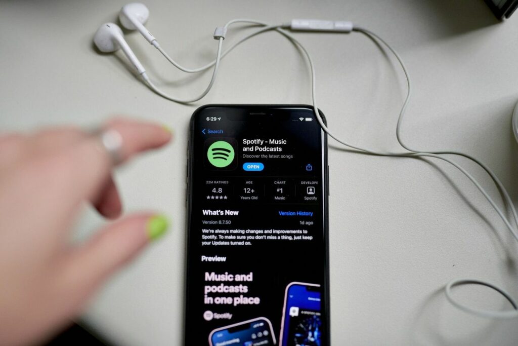 Spotify Pangkas 6% Tenaga Kerja dalam PHK Terbarunya