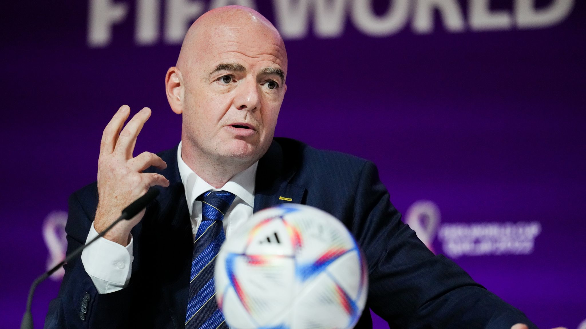 Presiden FIFA Minta Beri Nama Pele di Setiap Stadion di Seluruh Negara
