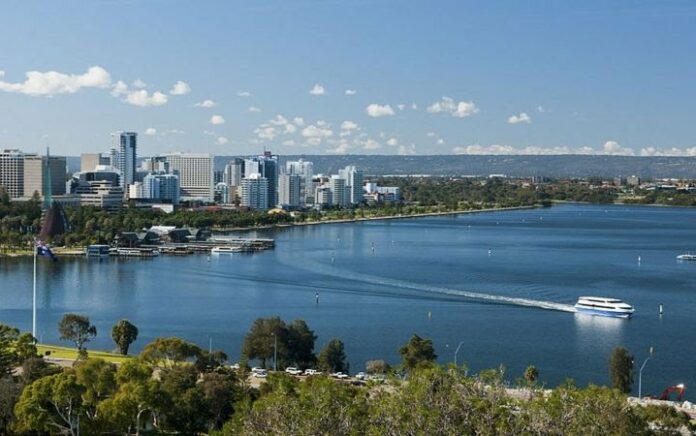 Serangan Hiu Tewaskan Gadis Remaja di Swan River Australia