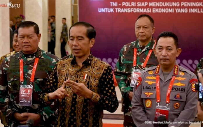 Presiden Jokowi Minta TNI-Polri Serius Berantas Tambang dan Ekspor Ilegal