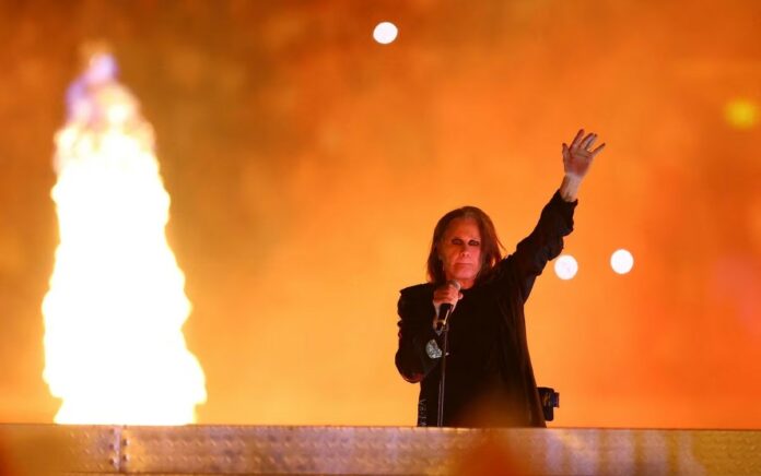 Rocker Senior Ozzy Osbourne Batalkan Tur Terakhir Karena 'Tidak Mampu Secara Fisik'